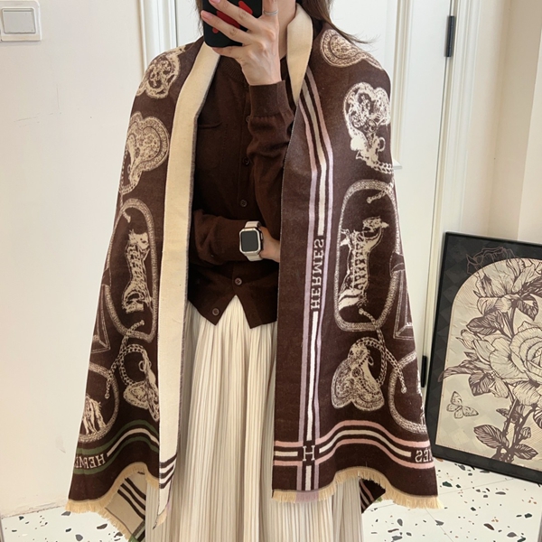 ブランドマフラー側面デザイン